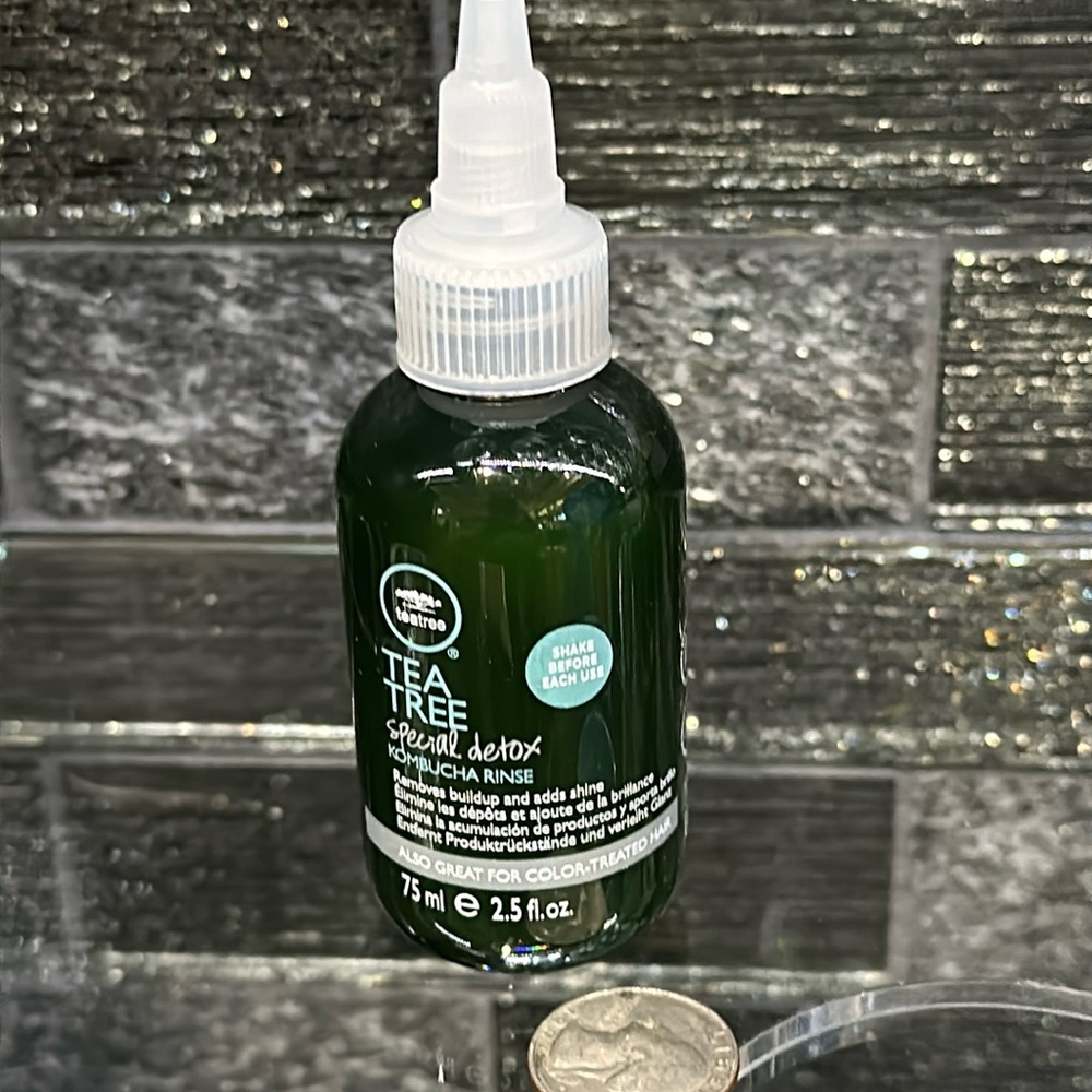 Tea Tree hair detox 2.5oz NWT